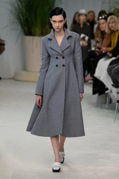 Look 40